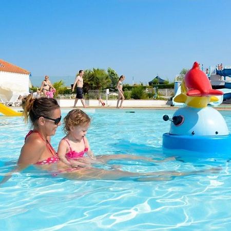 Appartement Dans Residence - Port Bourgenay Talmont Saint Hilaire Vendee 2 Экстерьер фото