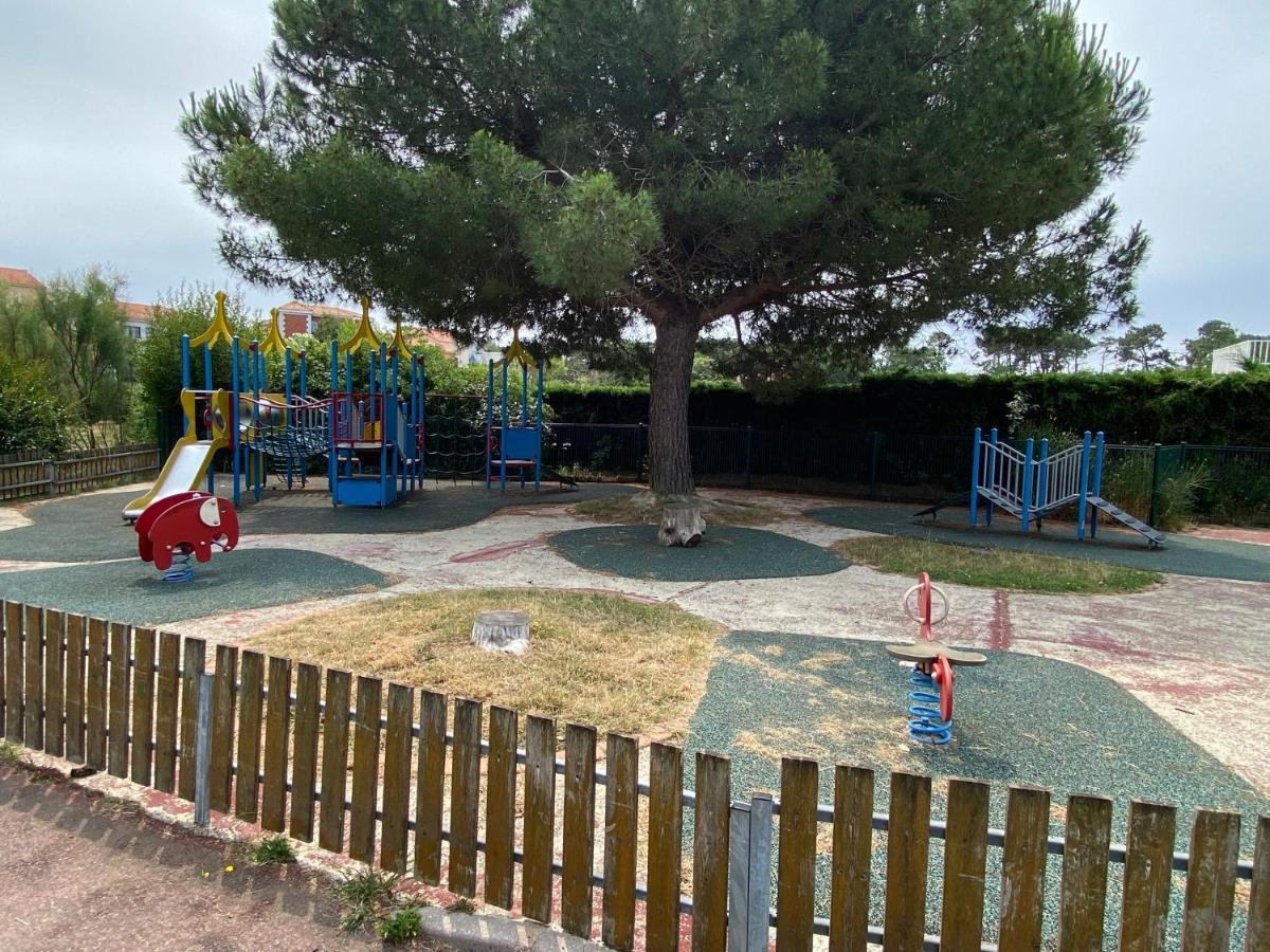 Appartement Dans Residence - Port Bourgenay Talmont Saint Hilaire Vendee 2 Экстерьер фото